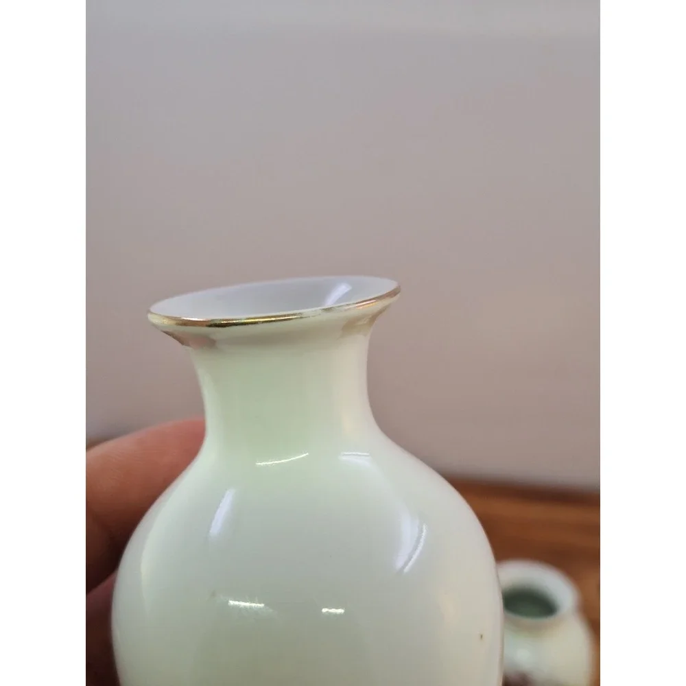 2 Japanese Porcelain 4